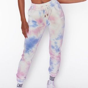 Oh Polly Bo and Tee limited edition